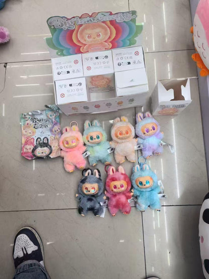 Labubu Doll – Cute & Mischievous Collectible Toy